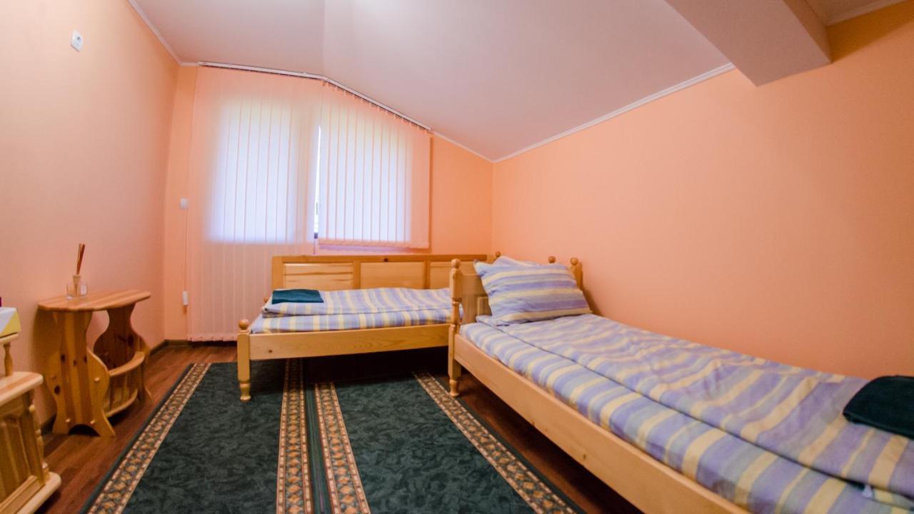 Къща За Гости Черна Река Ribaritsa Exterior foto